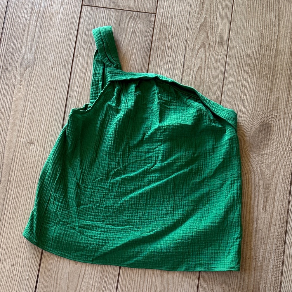 Cupshe Emerald Green One-Shoulder Tank Top